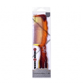 Amber off the knife comb