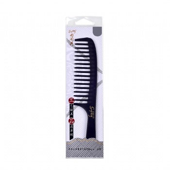 Black close knife comb